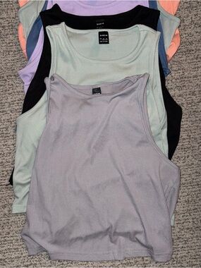 SHEIN Ribbed Tank Top - 6 piece